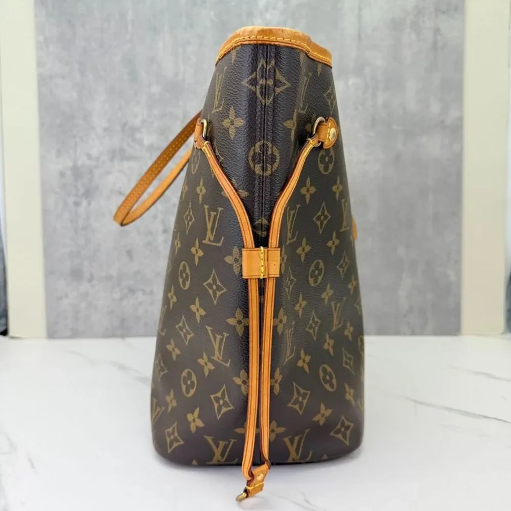 Louis Vuitton Women Pre-Loved Bag Very Good Condition